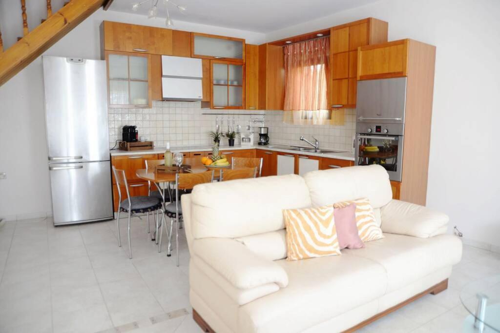 Mary'S Dreams Villa Сімі Екстер'єр фото